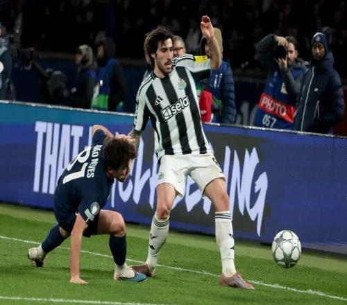 里尔迎战里,法甲第,轮焦点战,幸运飞艇,彩票投注,在线彩票,高频彩票,快速开奖