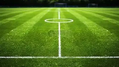 以学生为本，提高校园体育质量。